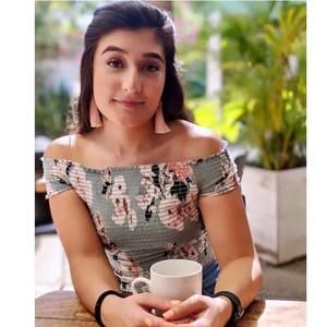 Meet your Posher, Lily